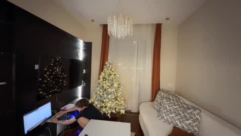 Jasper   online show from 12/15/25, 10:58