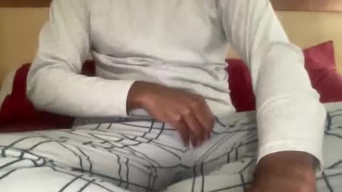 Snapshot of denverjj199 chatting on 09/29/25, 03:28 denverjj199 online show from 09/29/25, 03:28