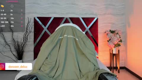 Denver online show from 09/28/25, 12:21