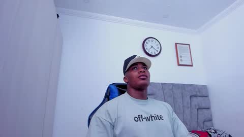 deon jhonson online show from 01/01/25, 12:21