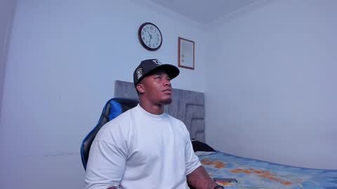 deon jhonson online show from 02/25/25, 03:31