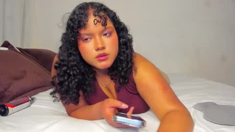 Snapshot of dephne_ chatting on 10/09/25, 12:52 Dephne online show from 10/09/25, 12:52