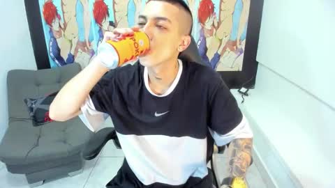 Snapshot of dereck_boyy_ chatting on 03/15/26, 04:18 Dereck Boy online show from 03/15/26, 04:18