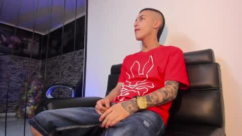 Snapshot of dereck_boyy_ chatting on 04/03/26, 03:48 Dereck Boy online show from 04/03/26, 03:48