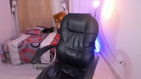 Snapshot of dereck_boyy_ chatting on 05/05/26, 03:58 Dereck Boy online show from 05/05/26, 03:58