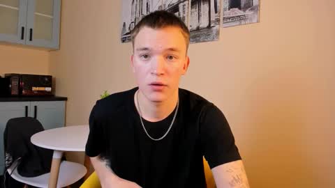 Snapshot of derek_banville chatting on 11/09/25, 08:07 Derek online show from 11/09/25, 08:07