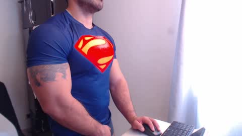 Snapshot of derek_group chatting on 12/29/24, 03:13 Derek online show from 12/29/24, 03:13