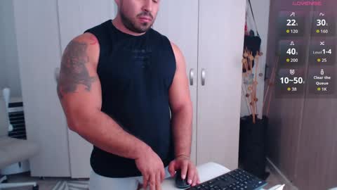 Derek online show from 06/01/26, 07:48