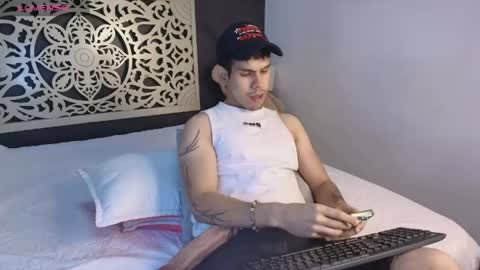 derek_voss online show from 05/25/26, 12:44