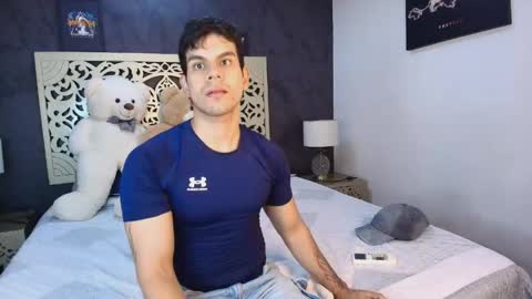 derek_voss online show from 06/04/26, 12:11
