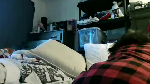 Snapshot of deroseblack chatting on 11/19/25, 03:34 deroseblack online show from 11/19/25, 03:34