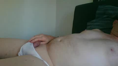 Snapshot of derrickdailly chatting on 04/06/26, 04:57 Derrick Daily online show from 04/06/26, 04:57