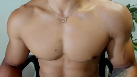 derry_adams1237 online show from 02/28/25, 02:42