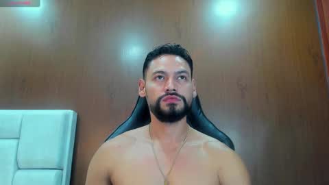 Snapshot of derrybigger_cm chatting on 09/26/25, 08:57 DerryBigger CM online show from 09/26/25, 08:57