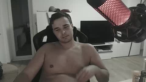 dershark online show from 10/31/25, 04:57