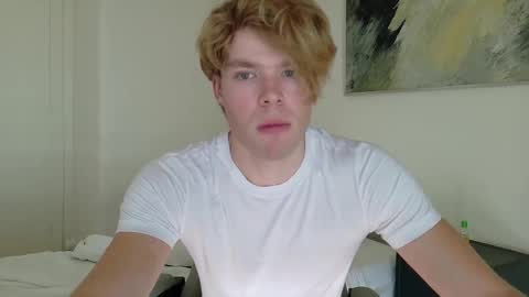 desaad_98 online show from 02/19/25, 09:06