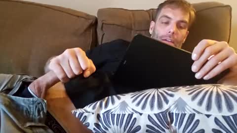 Tall and Handsome online show from 12/05/24, 07:28