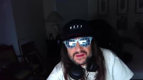 DutchMasterFox online show from 11/13/25, 08:02