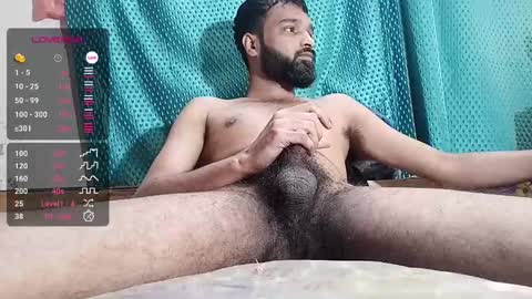 Snapshot of desi_boy799417 chatting on 02/14/25, 06:45 desi_boy799417 online show from 02/14/25, 06:45