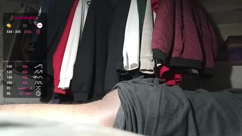 Snapshot of desi_boy799417 chatting on 02/21/25, 09:34 desi_boy799417 online show from 02/21/25, 09:34