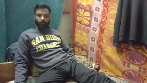 desi_boy799417 online show from 12/20/25, 08:21