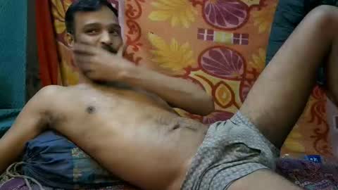 desi_boy799417 online show from 02/18/26, 06:48