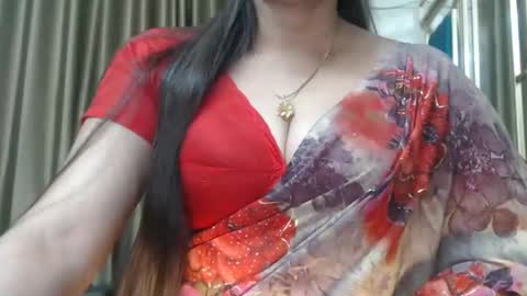 Maisa online show from 12/06/24, 04:17