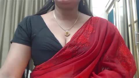 Maisa online show from 03/09/25, 04:55