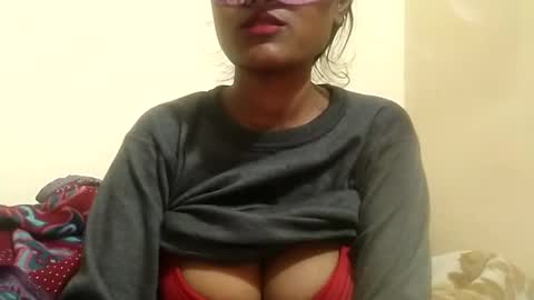 Snapshot of desiprincessaga chatting on 12/21/24, 06:34 desiprincessaga online show from 12/21/24, 06:34