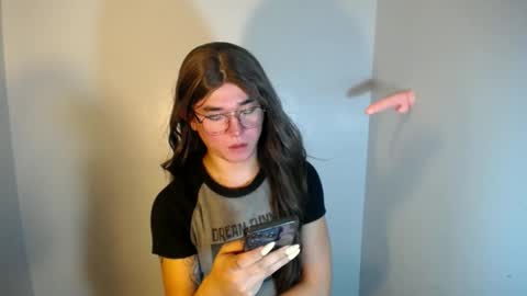 LORINE online show from 12/15/24, 05:02