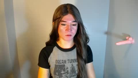 LORINE online show from 12/16/24, 10:34