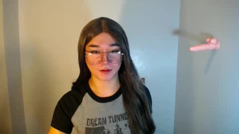 LORINE online show from 12/31/24, 10:01