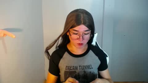 LORINE online show from 01/04/25, 04:54