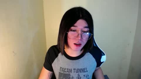 LORINE online show from 01/21/25, 12:04