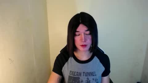 LORINE online show from 02/14/25, 05:30