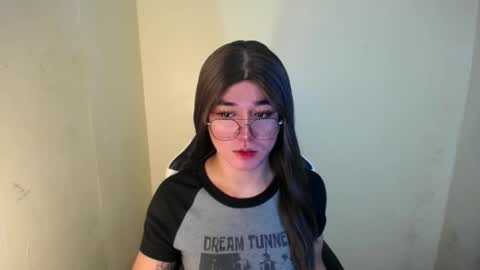 LORINE online show from 02/21/25, 12:06