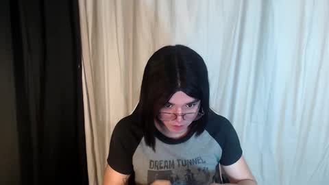 LORINE online show from 03/08/25, 03:50