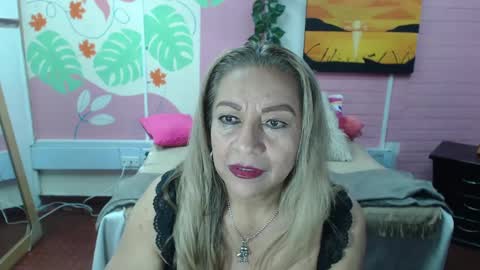 VALERIA online show from 01/17/25, 05:19