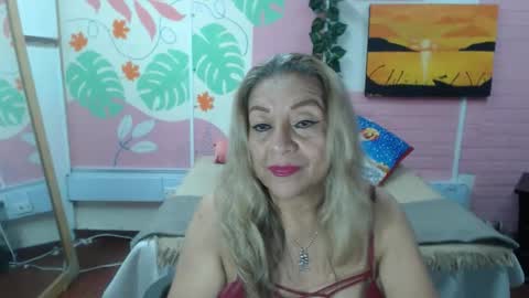 VALERIA online show from 12/19/25, 04:36