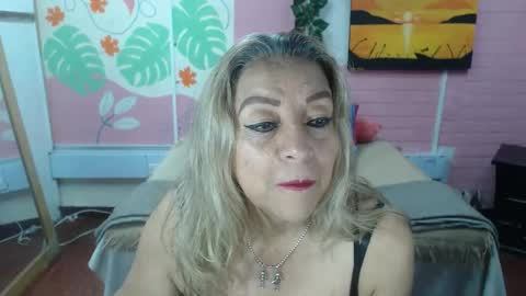 VALERIA online show from 01/10/26, 03:14