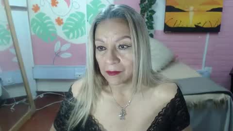 VALERIA online show from 03/09/26, 04:55
