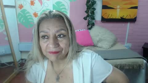 VALERIA online show from 04/29/26, 05:41
