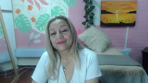 VALERIA online show from 05/01/26, 09:41