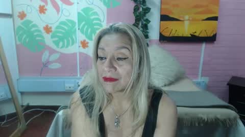 VALERIA online show from 05/20/26, 04:02