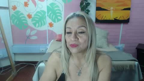 VALERIA online show from 05/28/26, 04:37