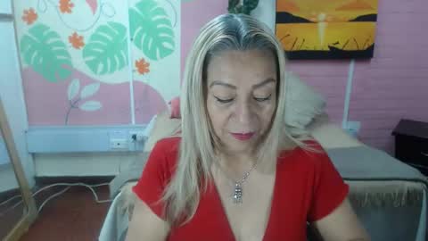 VALERIA online show from 06/09/26, 03:23