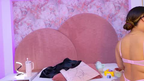 Sara Desire online show from 09/26/25, 11:47