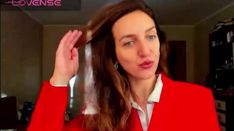 desired zoya online show from 10/11/25, 01:49