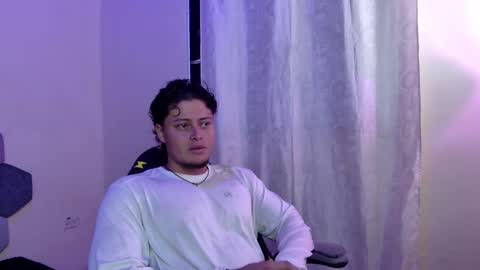 Snapshot of desireduo_tgn chatting on 09/22/25, 12:07 TORI AND MR. BEAR online show from 09/22/25, 12:07