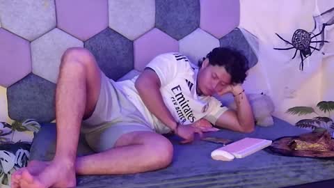 Snapshot of desireduo_tgn chatting on 10/26/25, 06:47 TORI AND MR. BEAR online show from 10/26/25, 06:47